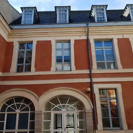 Appartement Centre Parking Prive Gratuit Tres Calme *